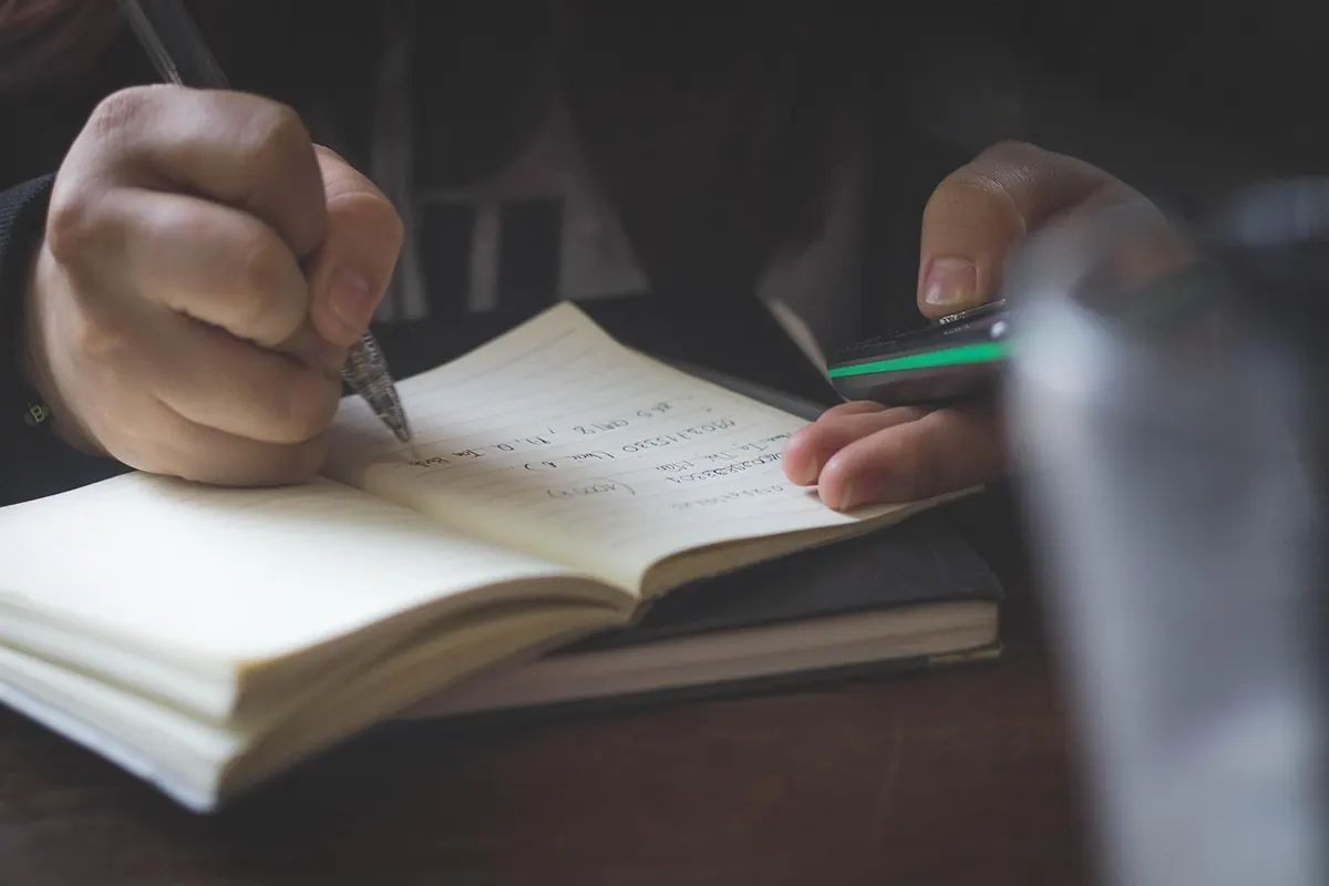 Common Journaling Mistakes Beginners Make and How to Fix Them